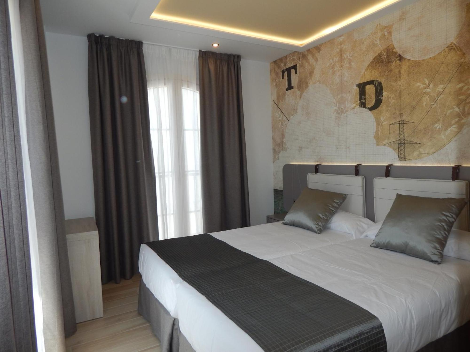 Deluxe Twin Room,655632747:JPEG
